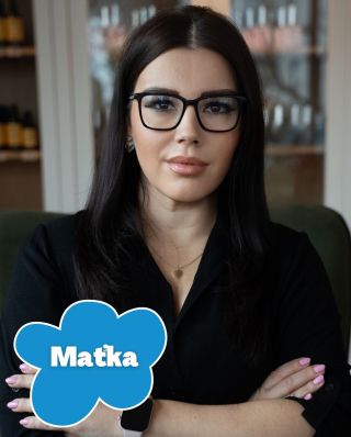 🌼 Maťka– naša duša poznania a pokoja. Maťku a jej hlas už mnohí môžete poznať z nášho obchodíku a telefónu. 🛍️ Nie je však...